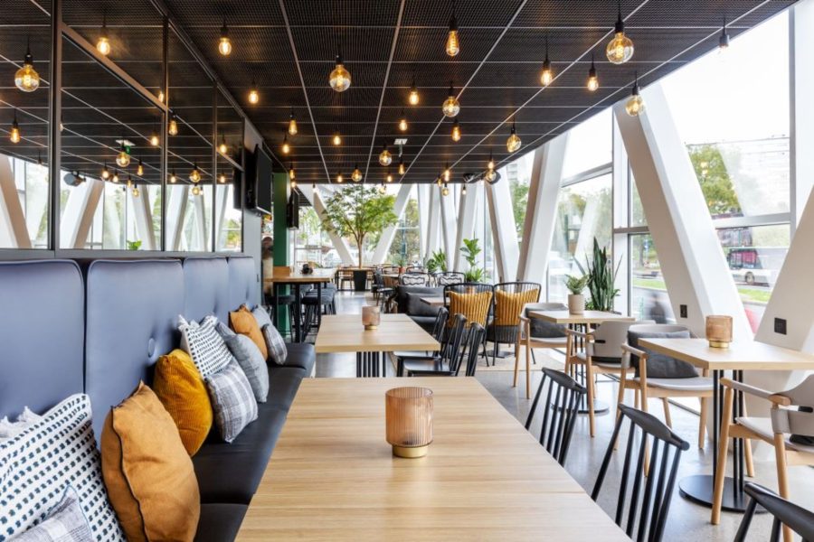 Pisa - Parigi - Best Western M-Treize Paris Asnieres