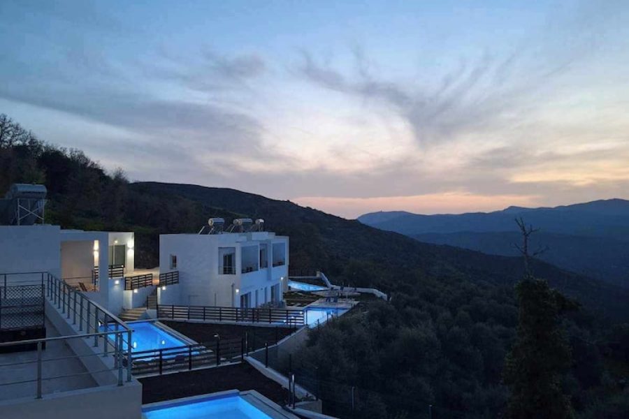 Pisa - Soúgia - Kandania Paradise