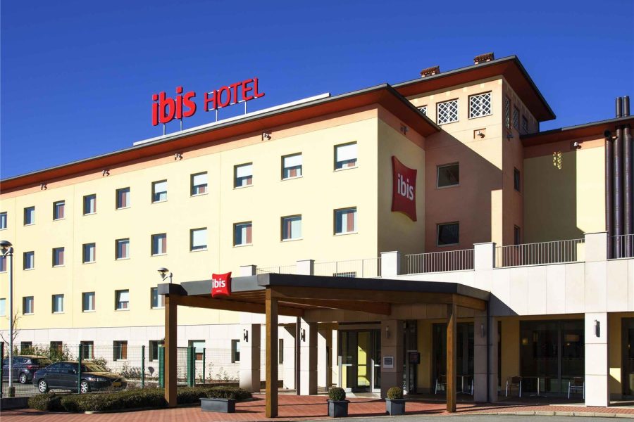 Napoli - Como - Ibis Como