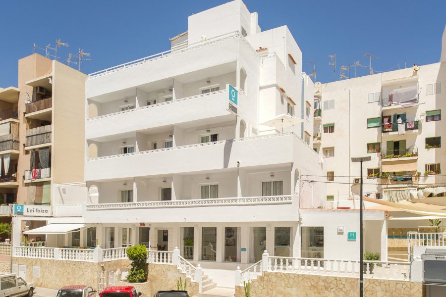 Napoli - Ibiza città