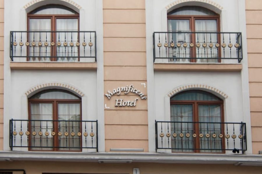 Roma - Istanbul - Magnificent Hotel