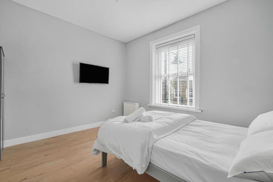 Bari - Londra - Studio 169 London