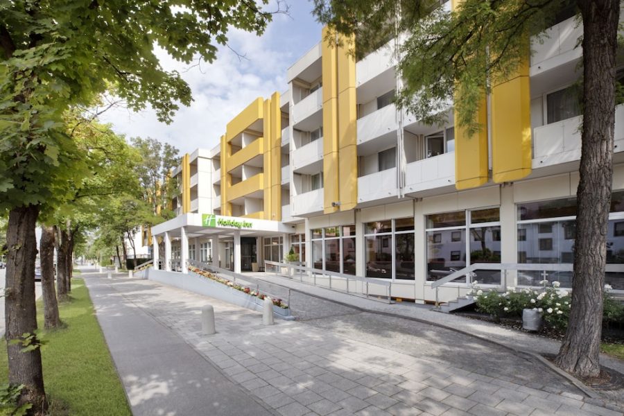 Bari - Monaco di Baviera - Holiday Inn MUNICH - SOUTH by IHG