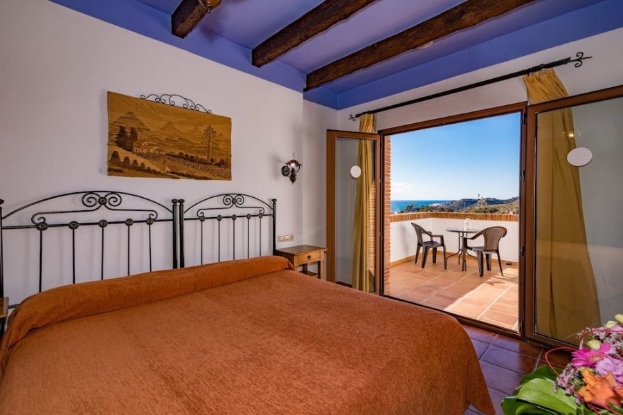 Torino - Nerja - Hotel Rural Almazara