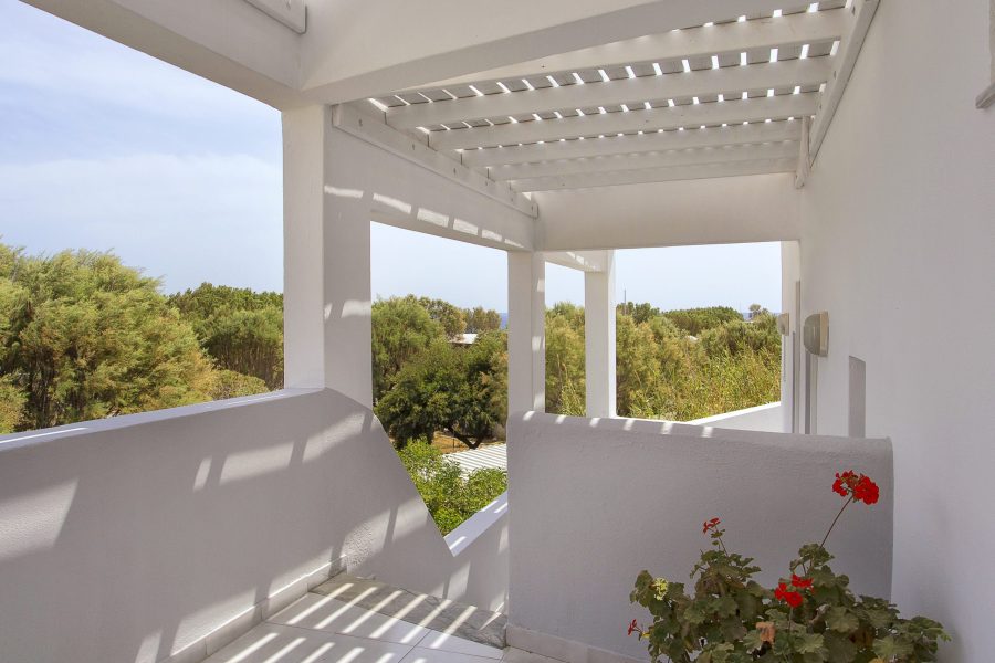 Roma - Órmos Athiniós - Sunrise Studios In Perissa