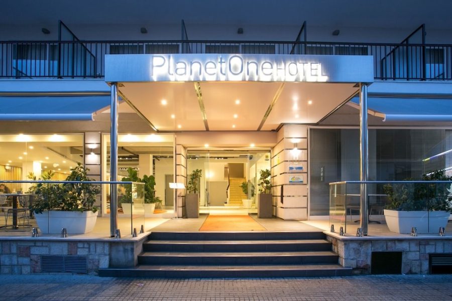 Cagliari - Palma di Maiorca - Planet Hotels ONE - Adults Only 16 years