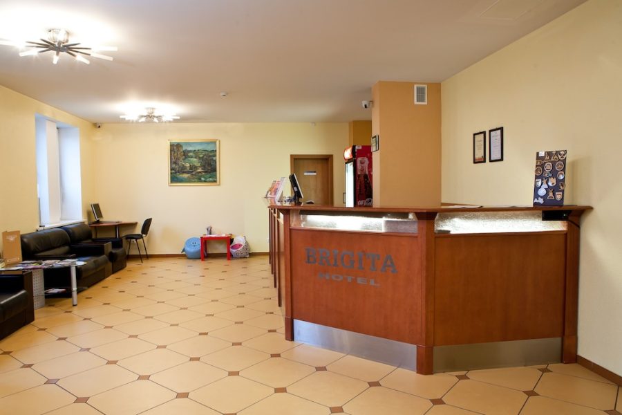 Bari - Riga - Kolonna Hotel Brigita