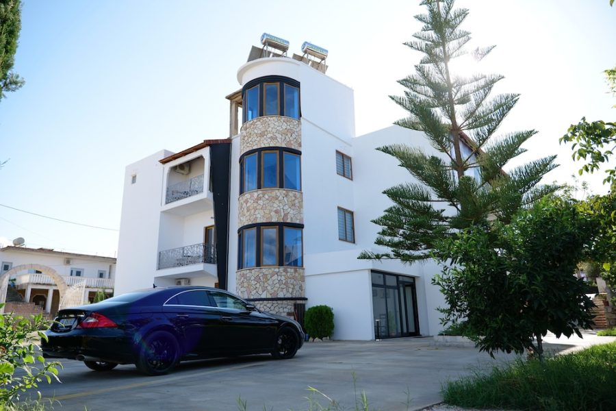 Bari - Riviera Albanese - Ksamil Central Park Hotel