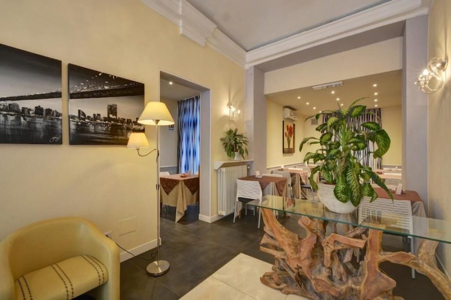 Bari - Torino - Hotel Universo