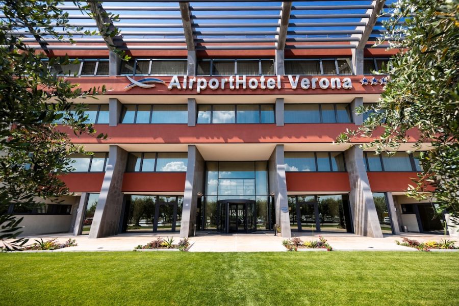 Bari - Verona - Airporthotel Verona Congress & Relax