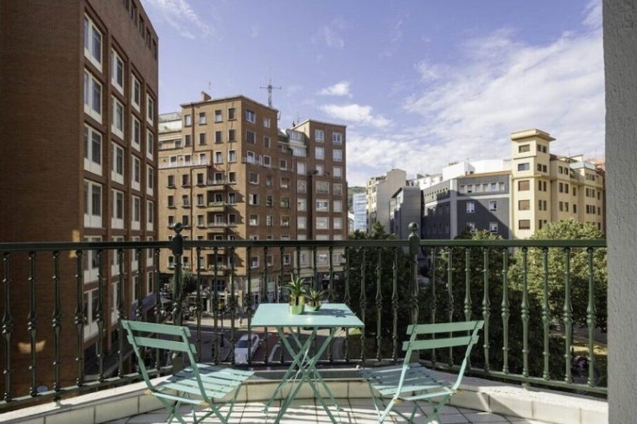 Bologna - Bilbao - Hotel Indautxu