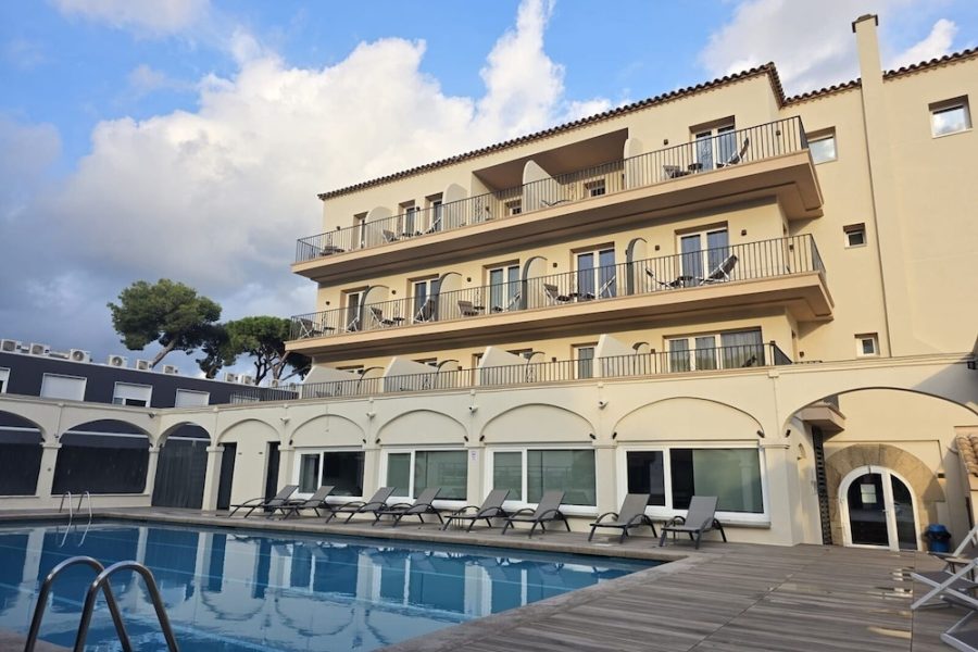 Roma - Castelldefels - Hotel Canal Olímpic