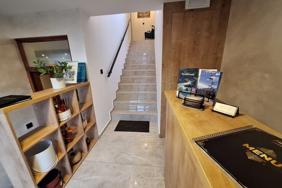 Milano - Cetinje - Apart hotel Fantasia