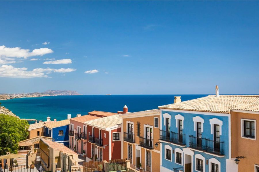 Roma - El Campello - Occidental Pueblo Acantilado