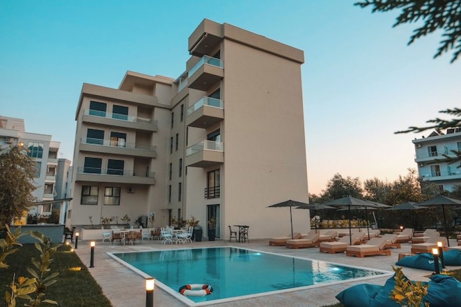 Verona - Himarë - The Blue Wave Hotel