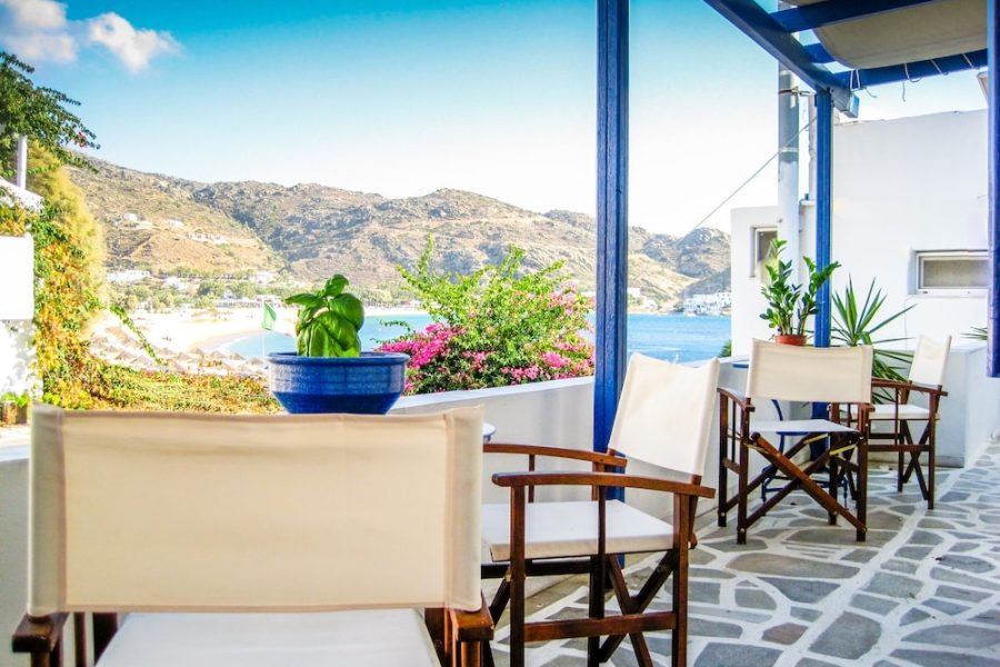 Bologna - Ios - Drakos Twins