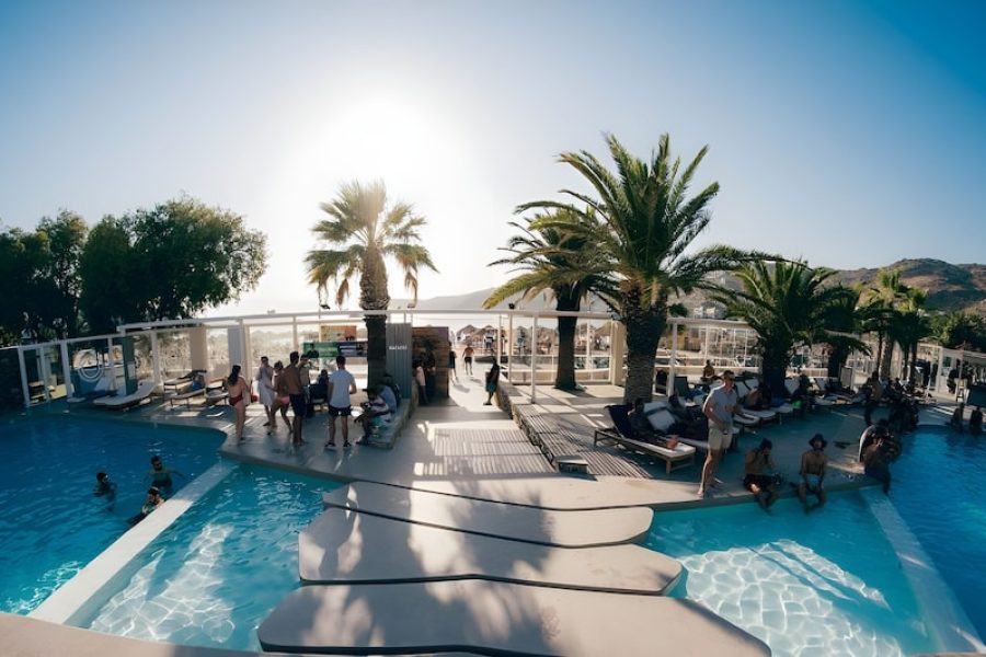 Roma - Ios - FarOut BeachClub - Rooms & Camping