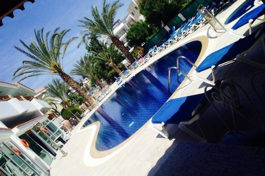 Milano - Limassol - M. Moniatis Hotel