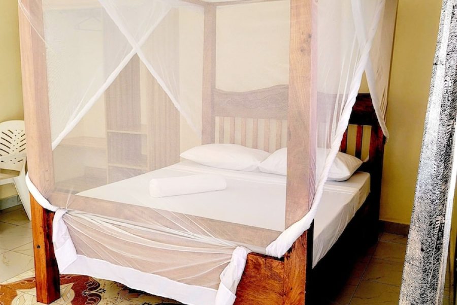 Napoli - Malindi - Casuarina Lounge