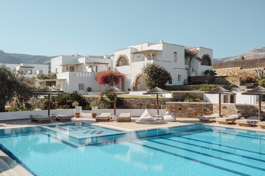 Roma - Moutsoúna - Ostria Inn