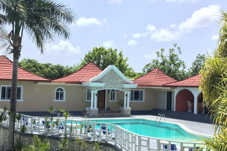 Bologna - Negril - Gold Nugget Hotel