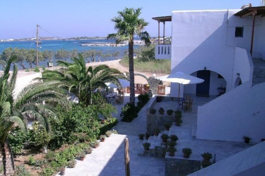 Roma - Paros - Remvi Studios