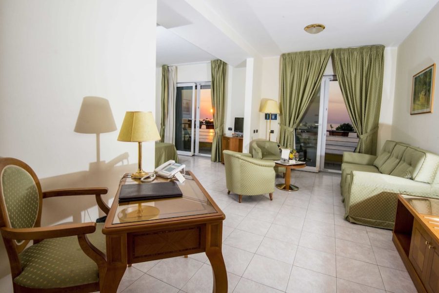 Bologna - Scilla - Grand Hotel Victoria