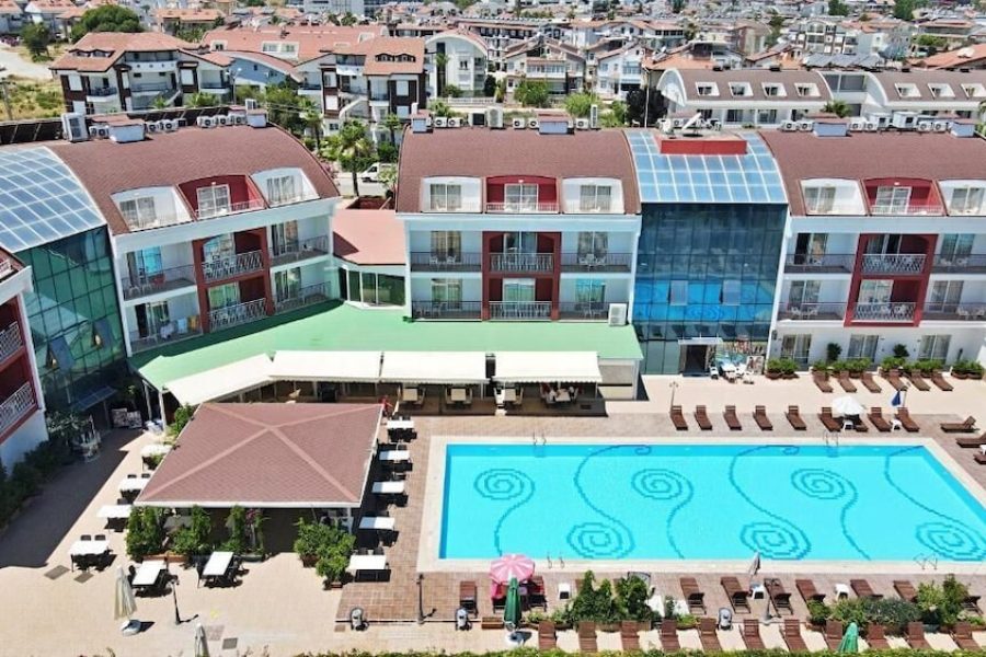 Napoli - Side - Side Legend Hotel