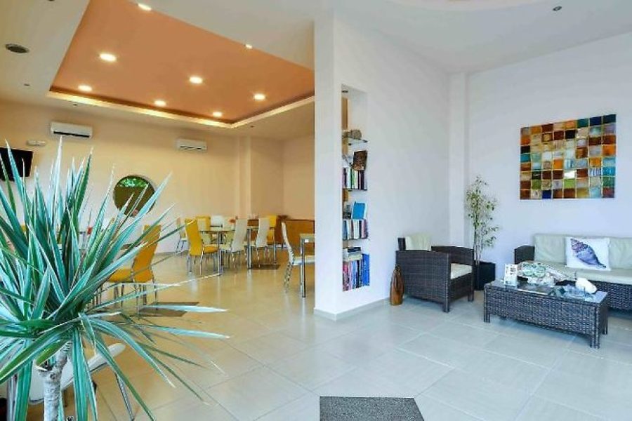 Roma - Sithonia - Avra Hotel