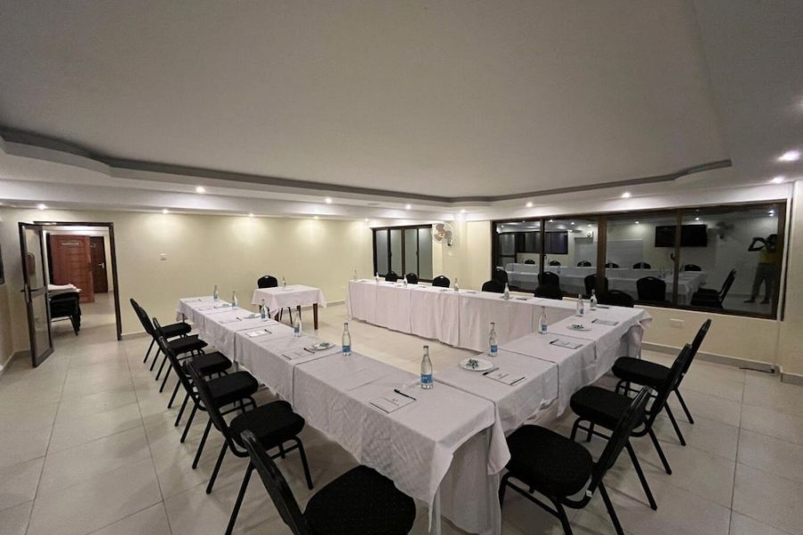 Napoli - Voi - The Avid Hotel Voi