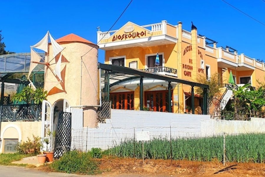 Napoli - Agia Pelagia - Creta - Dioskouroi Apts