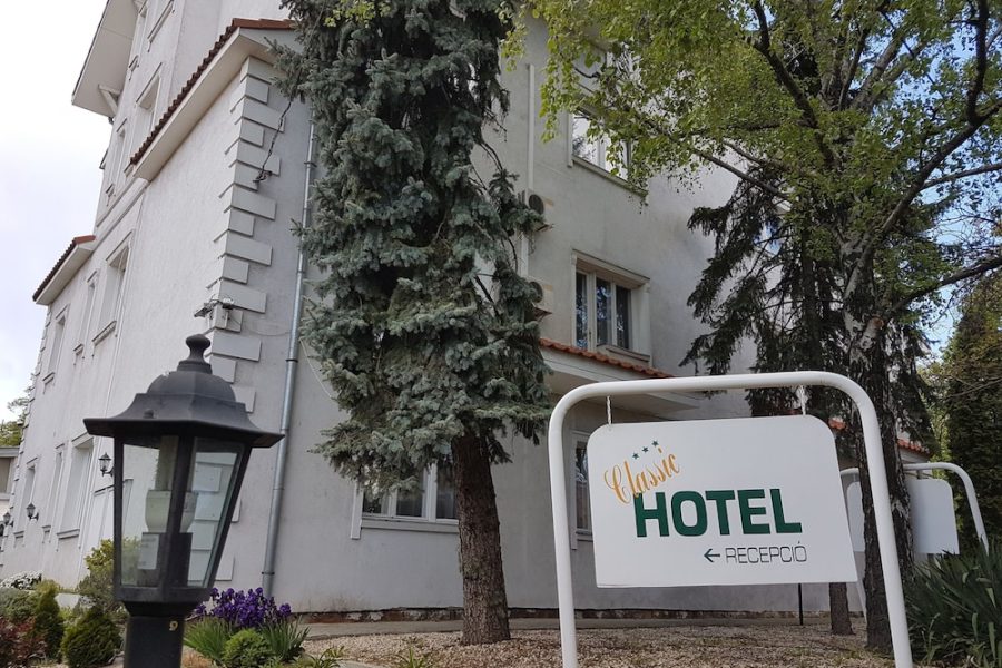 Pisa - Budapest - Classic Hotel