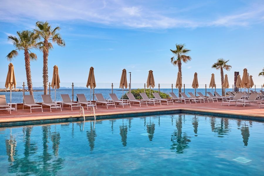 Milano - Colonia Sant Jordi - Universal Hotel Romantica