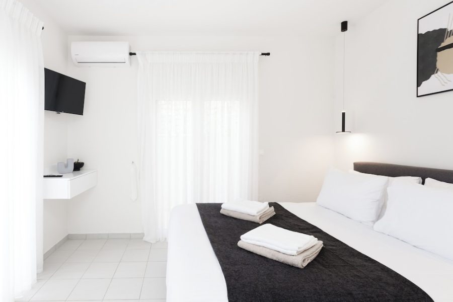 Brindisi - Rethymno - Panor Villas