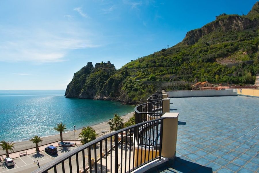 Brindisi - Taormina - Elihotel