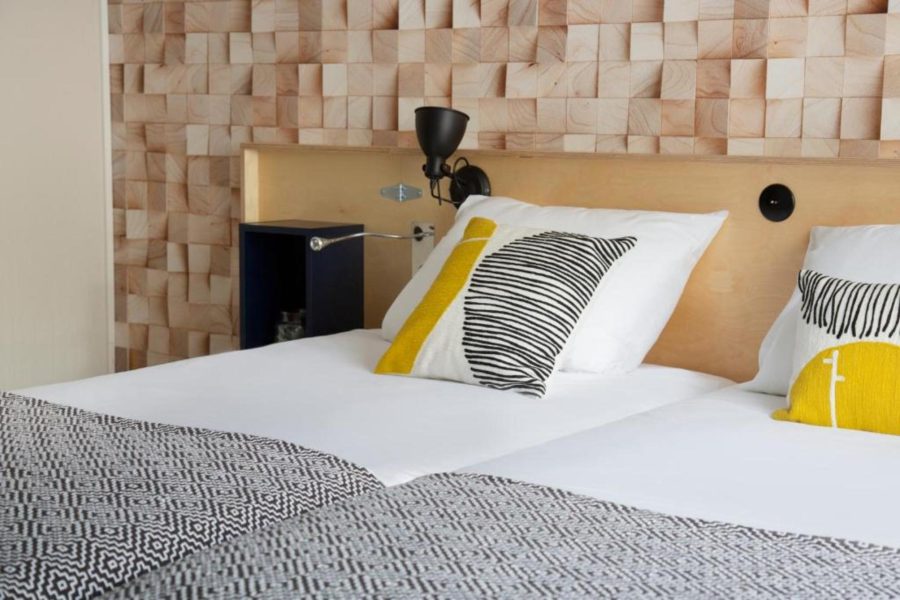 Cagliari - Parigi - Hotel Bootcamp