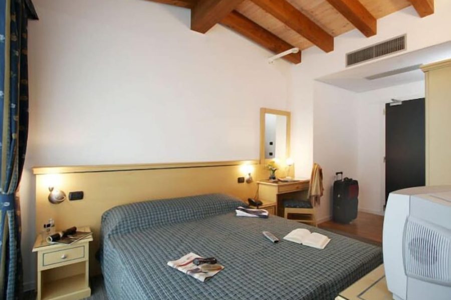 Brindisi - Venezia - Hotel Mary