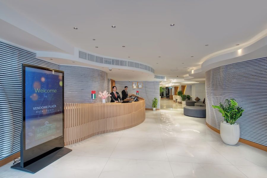 Catania - Dubai - Vendome Plaza Hotel