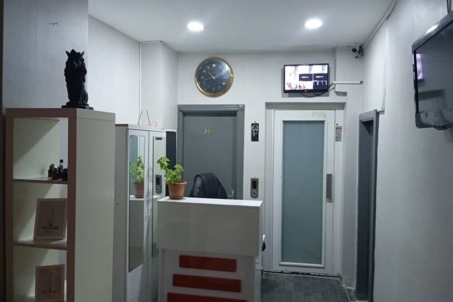 Bari - Istanbul - Taksim Plaza Suite