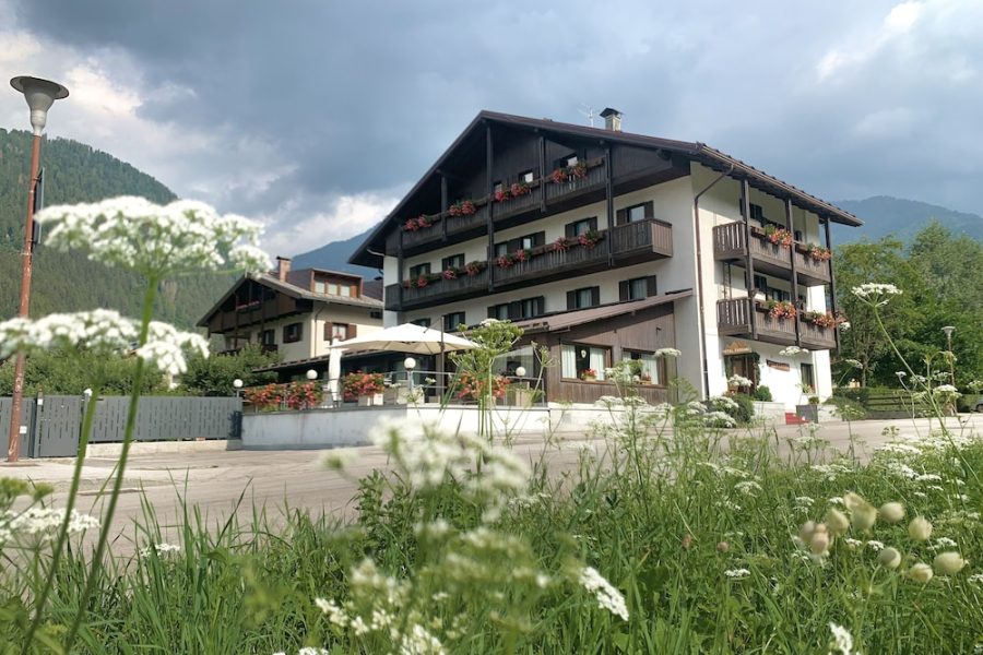 Catania - Madonna di Campiglio - Hotel Ferrari