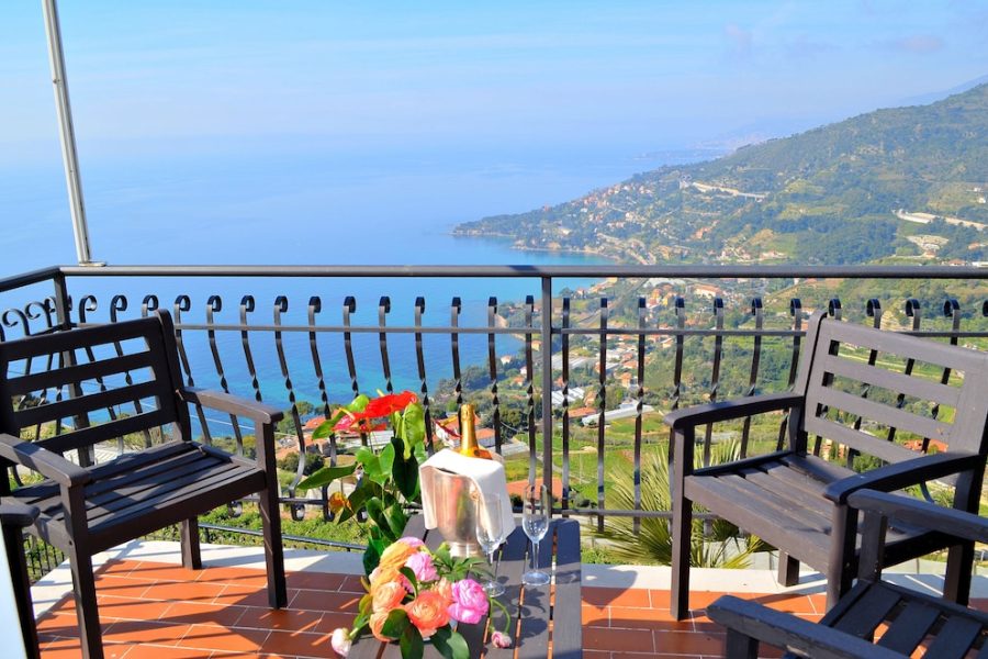 Firenze - Menton - La Riserva di Castel d'Appio- Charme & Relax