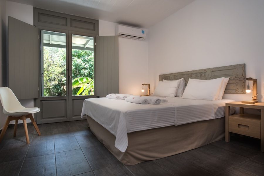 Catania - Milos - Melagrana