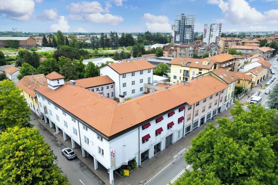 Catania - Monza - Best Western Plus Borgolecco Hotel