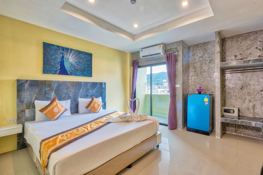 Roma - Patong Beach - TJ Patong Hotel - Prime Location by OTOP Market & Sea