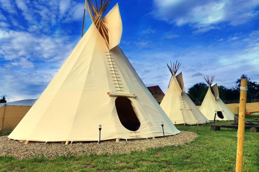 Roma - Roudnice nad Labem - Teepee Camp Lounky