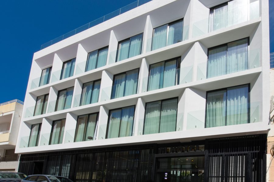 Bologna - San Antonio de Portmany