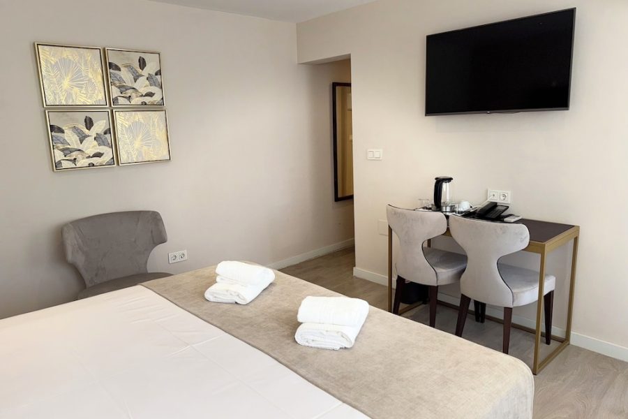 Palermo - Torremolinos - Hotel Marina Benalmádena