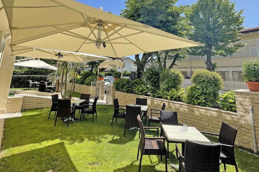 Milano - Forte dei Marmi - HOTEL PIGALLE