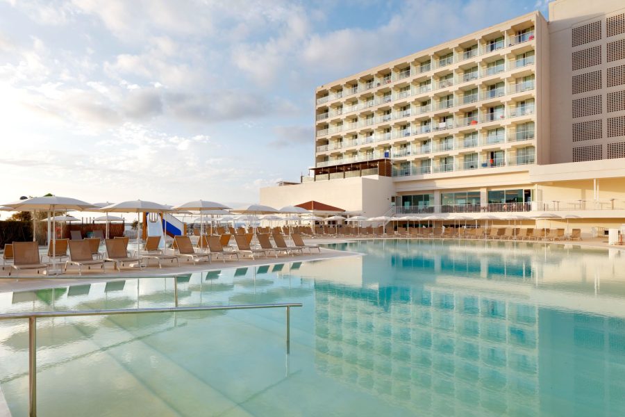 Bari - Arenal D'En Castell - Palladium Hotel Menorca