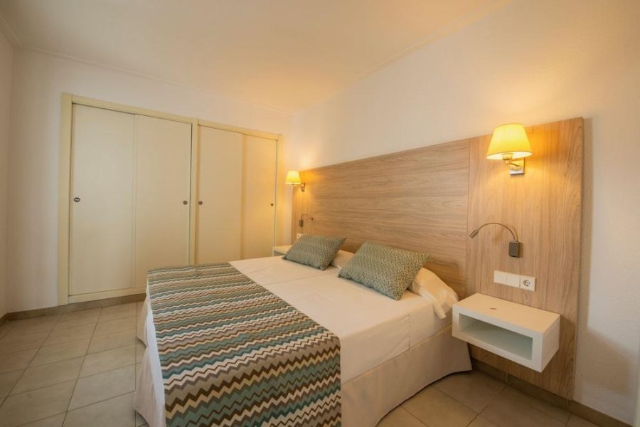 Lamezia Terme - Cala Millor - Apartamentos La Santa Maria